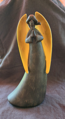 Grau gelbe engel figur mit - grau-gelbe, engel-figur