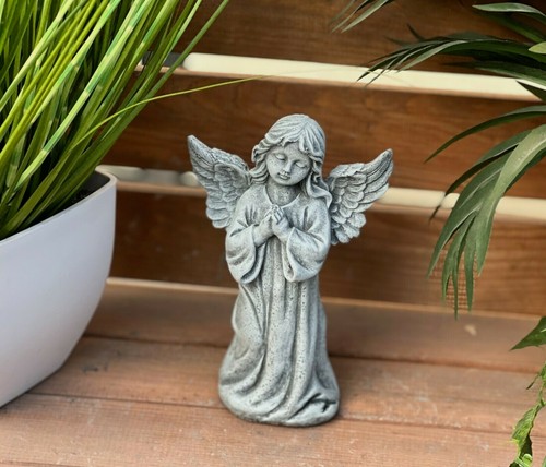 Frostfeste steinfigur betender - steinfigur,