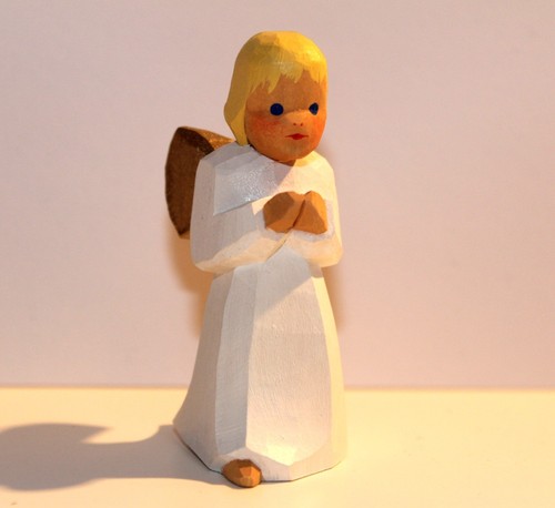 Engel stehend blond von